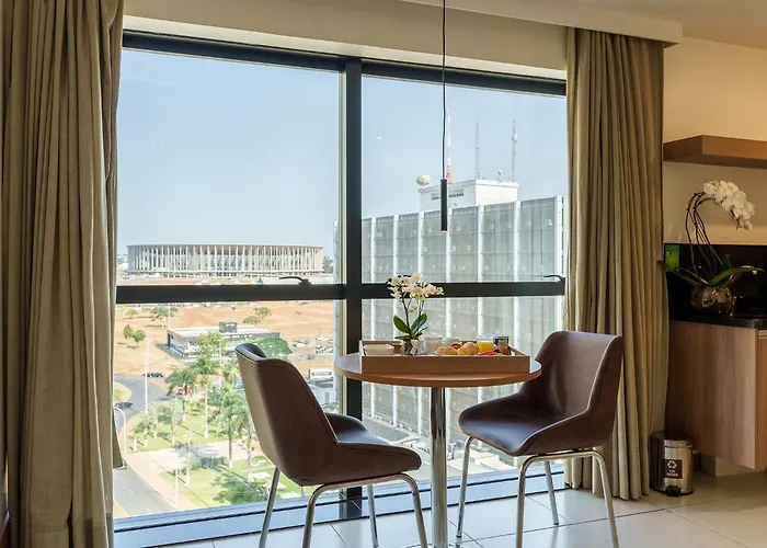 Athos Bulcão Hplus Executive